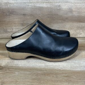 Dansko Brenda Black Burnished Suede Leather Wooden Chunky Heel Mule Clog Size 42